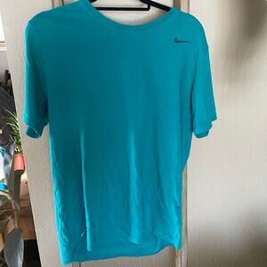 Nike Men's Large Dri Fit Athletic Teal Short Sleeve Tshirt